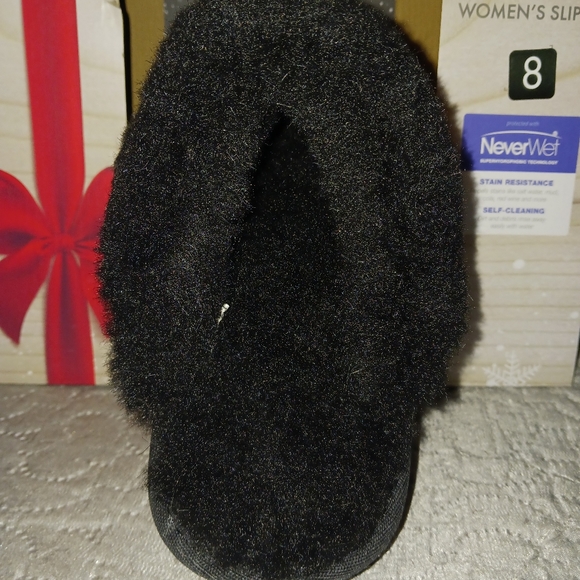 NWT! PAWZ by BEAR PAW SLIPPERS (ONLY have size 6 left) - Picture 8 of 10